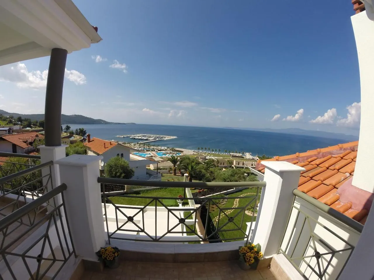 Paliouri Villa Vista Al Mar By Luxlikehome