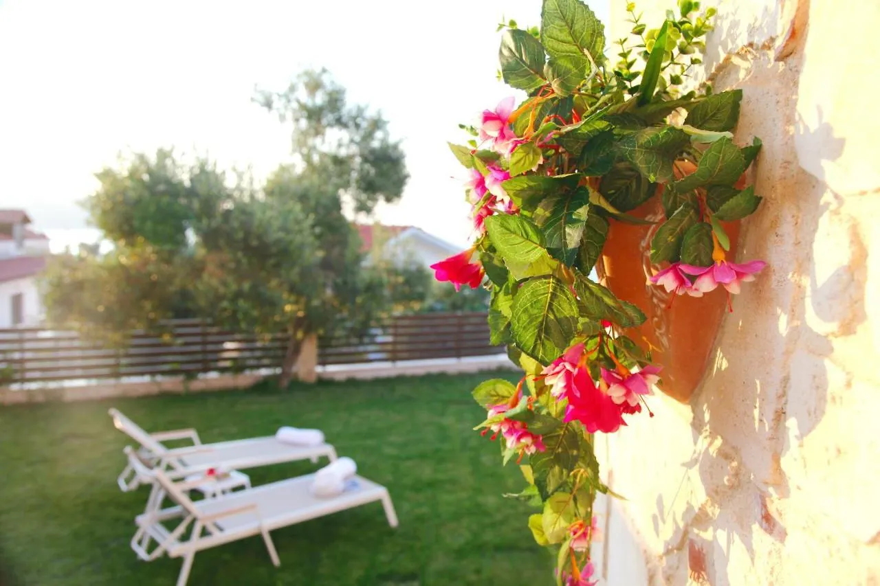 Paliouri Villa Vista Al Mar By Luxlikehome